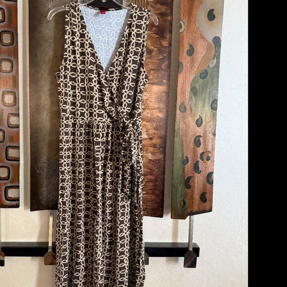Broan and Beige Merona Dress with "V" neck, Size M - Picture 1 of 5